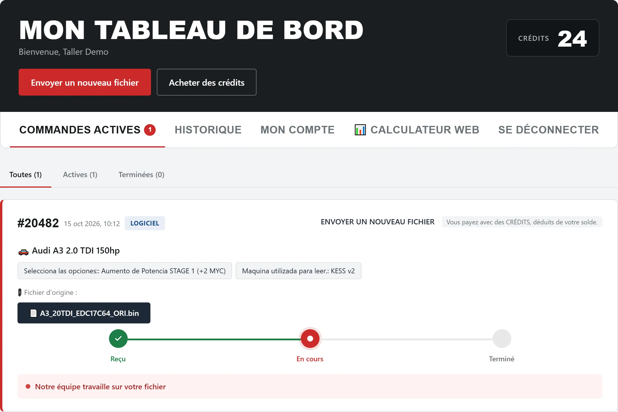 Panneau utilisateur avec historique des commandes dans EcuTracer